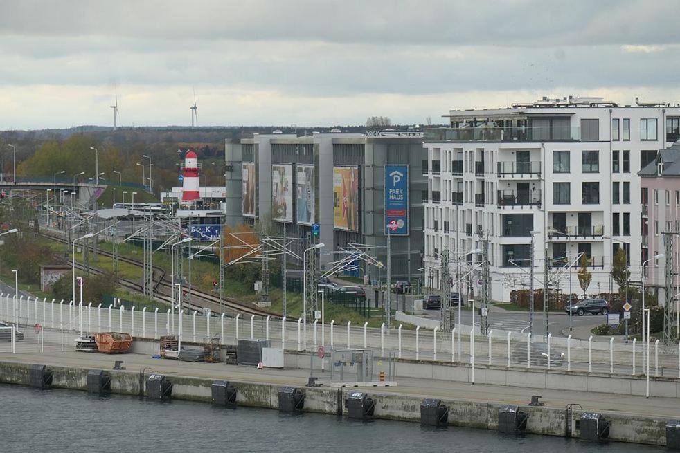 Ferienwohnungen -Am Strom 41- In Warnemuende Rostock Luaran gambar